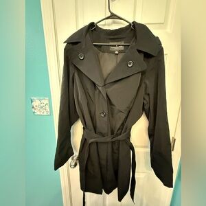 Women’s Long Sleeve long rain coat with hood